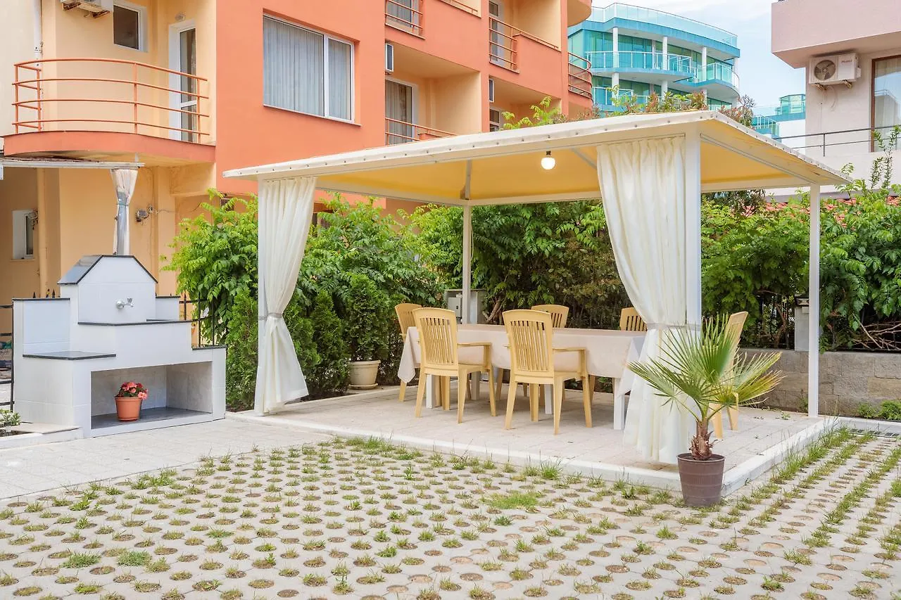 Helios Luxury Apartments Primorsko